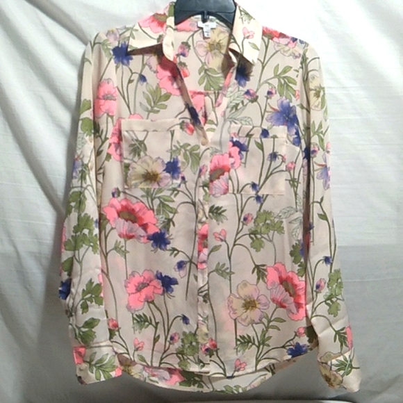 Express Tops - FINAL SALE!! NWOT Express Portofino Button Up Blouse Sz.XS Can Fit Medium